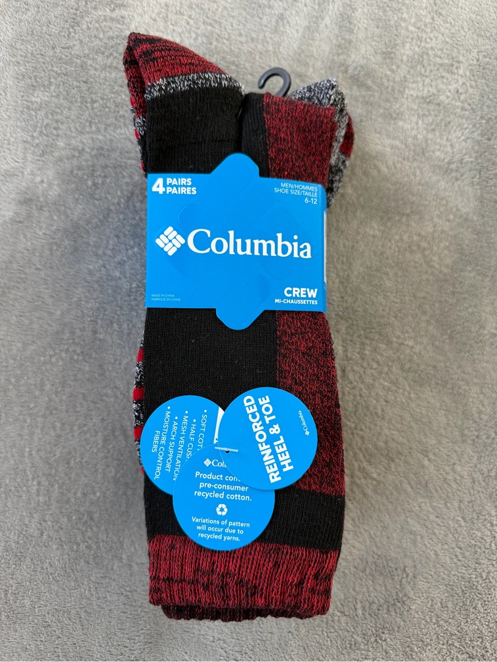 (4 Pairs) Columbia Men’s Red and Black Crew Socks